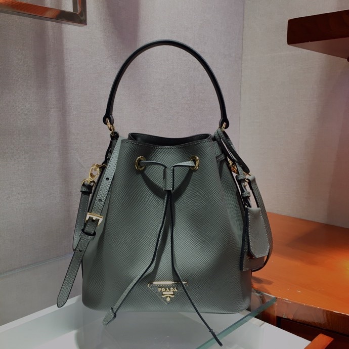 Pra*a bucket bags